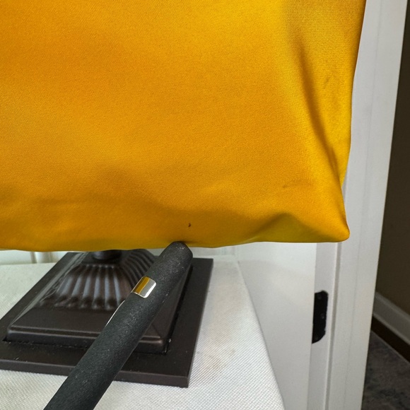 🔆🔆MICHAEL KORS TOTE🔆🔆 - Picture 5 of 16